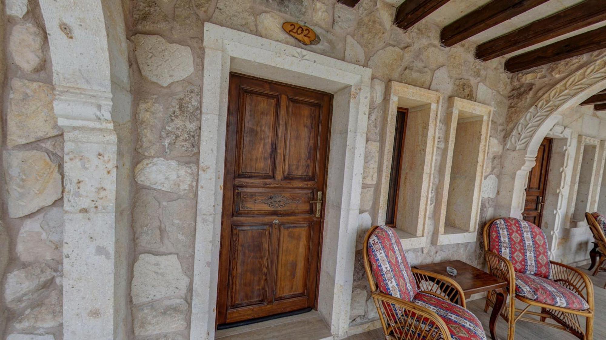 فندق Hikmet'S House أفانوس المظهر الخارجي الصورة