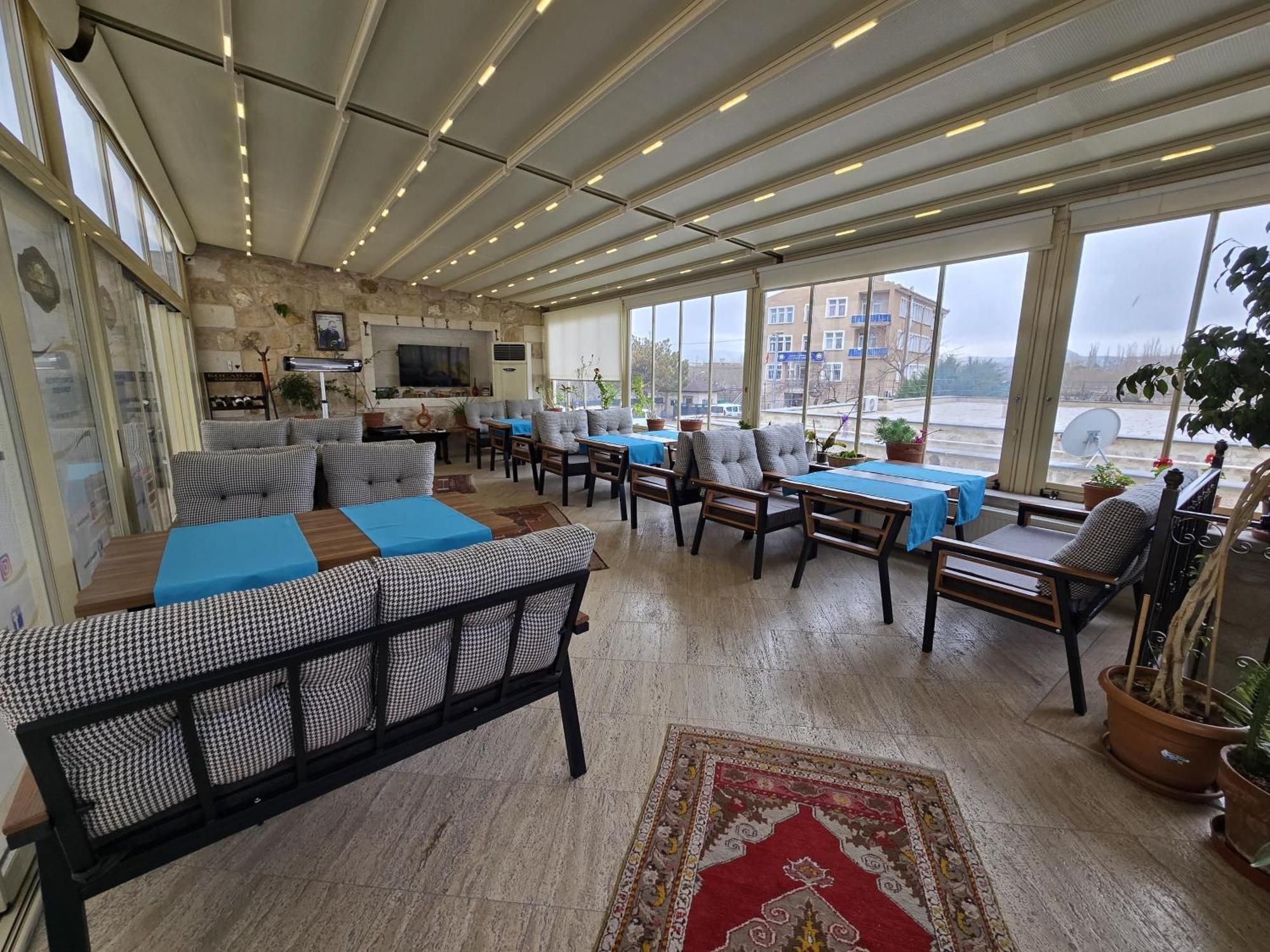 فندق Hikmet'S House أفانوس المظهر الخارجي الصورة